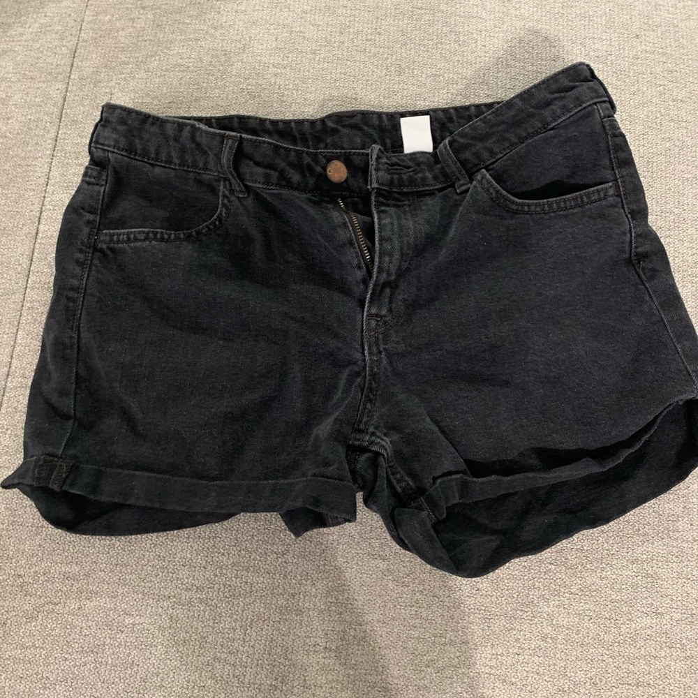 Black shorts